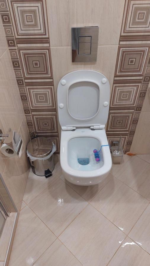 Апартамент Pink & Blue - 2Bdr With Balcony - Wi-Fi Varna Luaran gambar